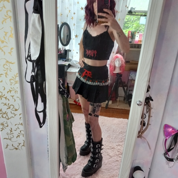 SOLD OUT Vegan leather dbl O ring sexy thigh garter! 😍 adjustable for all thigh - Picture 2 of 11